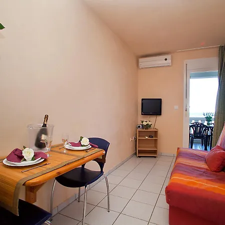 Daire Royal Delta-6 By Interhome *